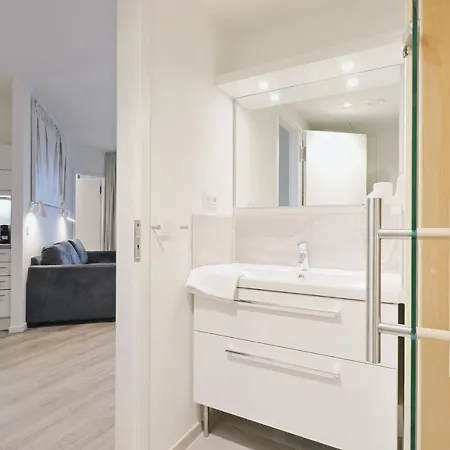 Cozy In Travemuende With Sauna Apartment *